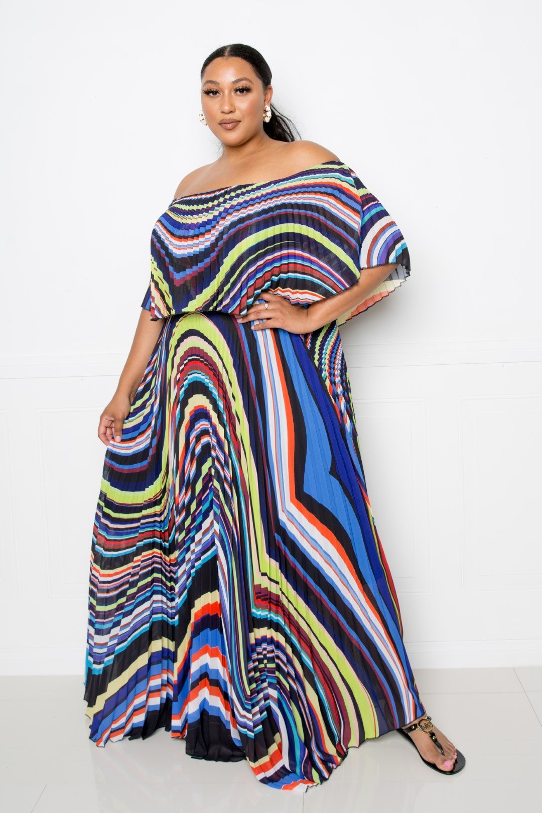 Geo Printed Off Shoulder Pleated Maxi Dress